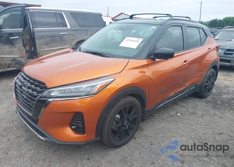 2024 Nissan Kicks Sr Xtronic Cvt z USA, uszkodzony, nr VIN 3N1CP5DV4RL474483